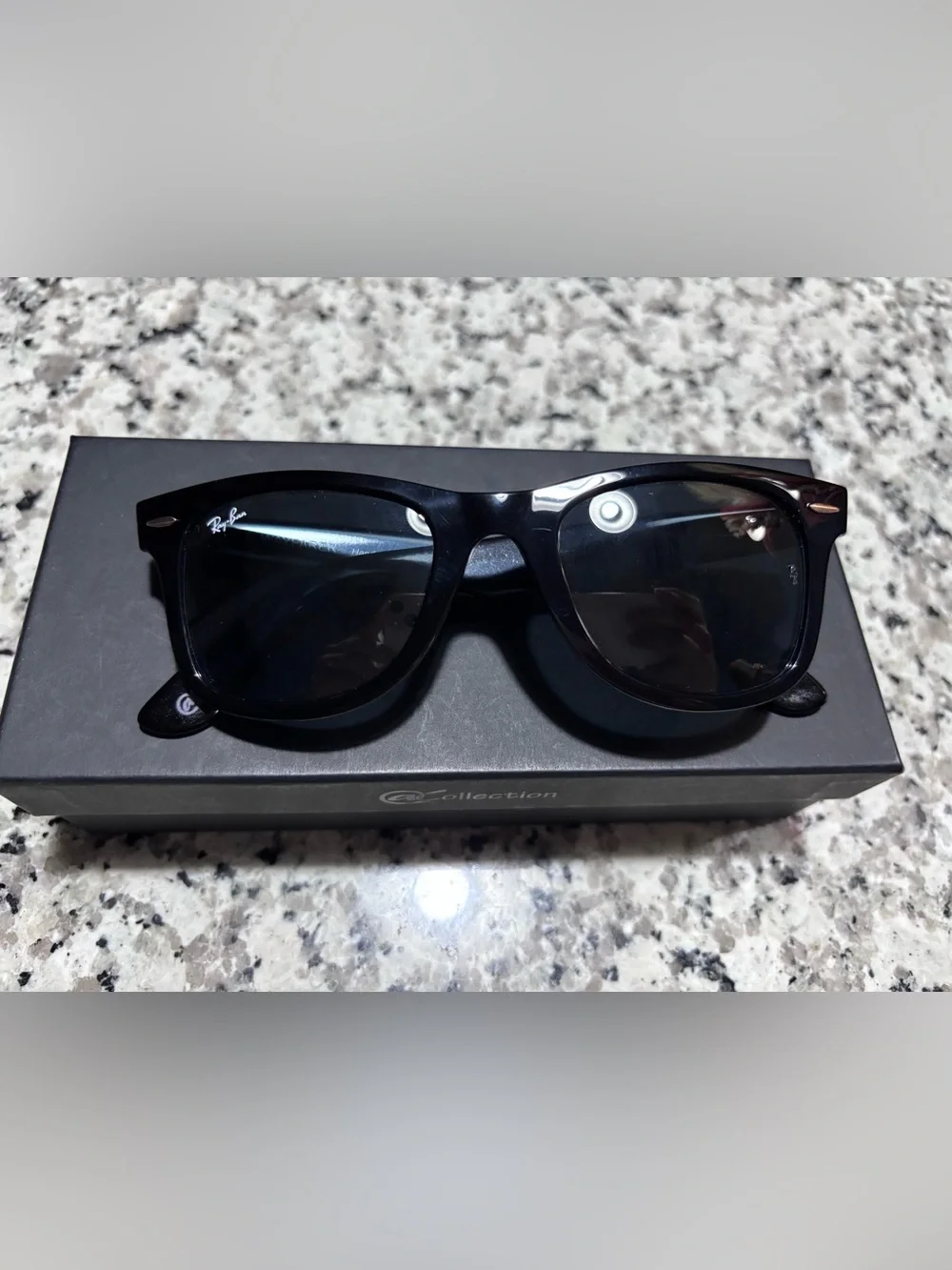 Ray-Ban Black Wayfarer-Style Men’s Sunglasses